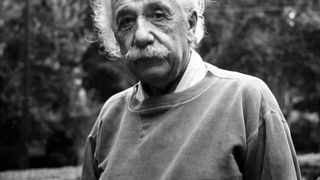 Albert Einstein sur la façon de réussir dans la vie : "N'essayez pas de devenir un homme de succès, essayez de devenir un homme de valeur"