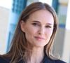 Natalie Portman est l'une des actrices les plus "bankable" d'Hollywood.
Natalie Portman - Inauguration de la cabine de Natalie Portman sur les planches à l'occasion du Festival du Cinéma américain à Deauville. © Denis Guignebourg / Bestimage