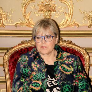 Laurence Boccolini n'est pas toujours appréciée.

Laurence Boccolini - People au défilé de mode Fabienne.Thibeault Pictur Elle femmes rondes à la mairie du huitième arrondissement de Paris.
© Philippe Baldini / Bestimage