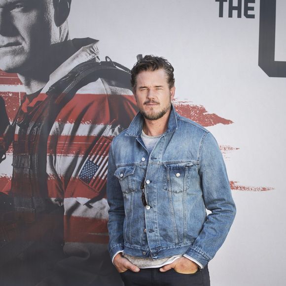 “Je suis reconnaissant d'avoir ma famille aimante à mes côtés pour traverser cette nouvelle étape”, a-t-il précisé.

Eric Dane en promotion pour la série "The Last Ship" à Stockholm. Le 16 septembre 2016
©AFTONBLADETBILD / BESTIMAGE