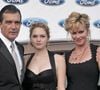 Antonio Banderas a partagé une photo avec Melanie Griffith et leur fille Stella à Los Angeles.

Antonio Banderas, Melanie Griffith et leur fille Stella - Gala Starlite à Marbella. Photo par Bestimage