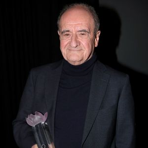 Un nouveau communiqué annonce que finalement, Pierre Lescure renonce à Sud Radio.

Exclusif - Pierre Lescure, Laurier « Magazine » pour l’émission « Beau Geste » - Backstage de la 29ème cérémonie des Lauriers de l'Audiovisuel au théâtre Marigny à Paris le 26 février 2024. 
© Bertrand Rindoff / Bestimage