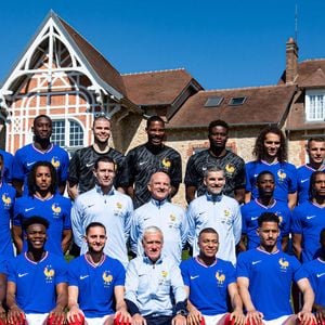 Theo Hernandez, Benjamin Pavard, Randal Kolo Muani, Lucas Chevalier, Mike Maignan, Brice Samba, Mattéo Guendouzi, Lucas Digne, Jonathan Clauss Desire Doue, Bradley Barcola, Jules Koundé, Guy Stéphan, Ousmane Dembélé, Michael Olise, Manu Kone Warren Zaïre-Emery, Ibrahima Konaté, Aurélien Tchouameni, Adrien Rabiot, Didier Deschamps, Kylian Mbappé, William Saliba, Dayot Upamecano, Eduardo Camavinga - 2025 - (Baptiste Autissier / PsnewZ / Bestimage).
