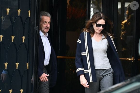 Nicolas Sarkozy et sa femme Carla Bruni - La famille Sarkozy réunie au restaurant du "Four Seasons Hôtel George V" pour l'anniversaire de Giulia Sarkozy (14 ans) à Paris, France, le 19 octobre 2025. Nicolas profite au maximum de ses derniers jours de liberté avant son incarcération à la prison de la Santé mardi 21 octobre. © Bestimage
