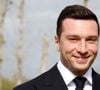 Pourtant, malgré les débats enflammés autour, l'idylle n'avait pas encore été officialisée. Les deux principaux intéressés gardaient, jusqu'ici, le silence.

Jordan Bardella, président du Rassemblement National, a réuni les 55 têtes de liste RN du département à Saint-Léon pour les soutenir en vue des élections municipales à venir.
Le 12 mars 2026.

© Patrick Bernard / Bestimage