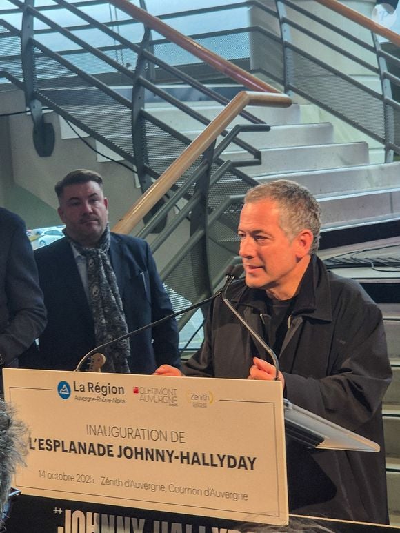 Bruno Putzulu lors de l'inauguration de l’esplanade Johnny Hallyday au pied du Zénith d'Auvergne à Cournon-d'Auvergne, près de Clermont-Ferrand, France, le 14 octobre 2025. 

© Eternity/Bestimage