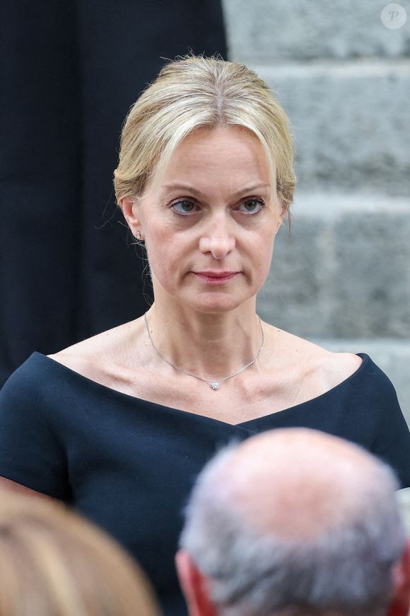 Audrey Crespo-Mara - Sorties des obsèques de Thierry Ardisson en l’église Saint-Roch de Paris, France, le 17 juillet 2025. © Clovis-Jacovides/Bestimage