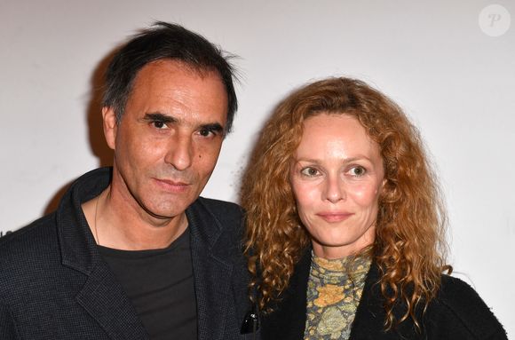 Vanessa Paradis et son mari Samuel Benchetrit lors de l'anniversaire (trois ans) de l'hôtel Les Jardins du Faubourg à Paris le 9 juin 2022.a
© Veeren / Bestimage