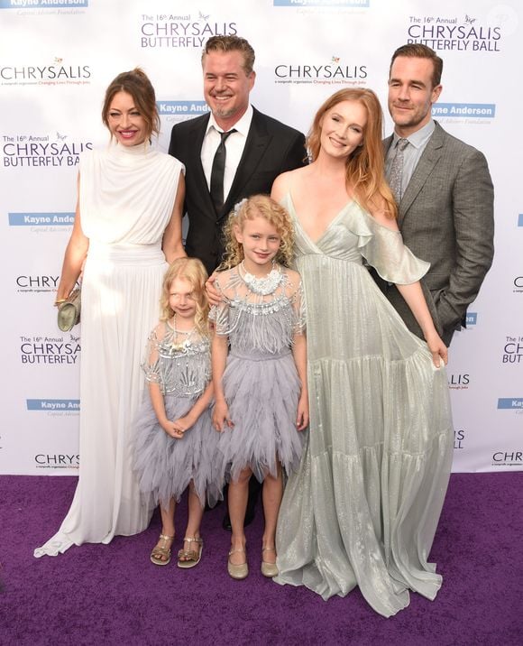 Rebecca Gayheart, Eric Dane, Billie Dane, Georgia Dane, James Van Der Beek et Kimberly Brook assistant au 16e bal annuel Chrysalis Butterfly Ball qui s'est tenu dans une résidence privée à Mandeville Canyon, Los Angeles, CA, USA, le 03 juin 2017. Photo par Janet Gough / AFF-USA.COM/ABACAPRESS.COM