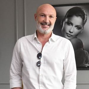 Exclusif - Frank Leboeuf lors du match de football France Hongrie depuis la suite Harcourt du Fouquet's Barrière à Paris le 19 juin 2021.

© Coadic Guirec / Bestimage
