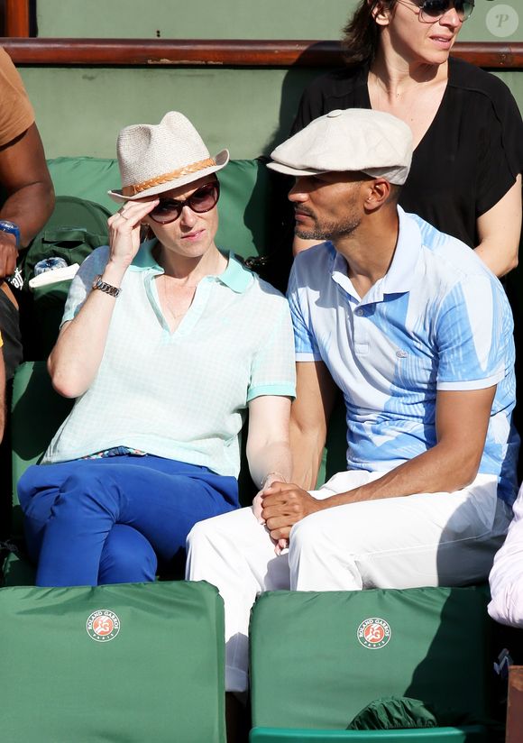 Par contre s'il y a bien un projet qu'Audrey Fleurot ne souhaite pas pour son couple, c'est le mariage.

Audrey Fleurot et son nouveau compagnon Djibril Glissant assistent à la finale dame lors des Internationaux de France de tennis de Roland Garros à Paris le 7 juin 2014. Gorassini / Jacovides / Bestimage