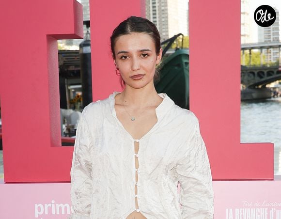 Carmen Kassovitz (fille de Mathieu Kassovitz) - Photocall Prime Video "Elle" Summer Party au Noti Club à Paris le 6 juillet 2026. © Coadic Guirec/Bestimage