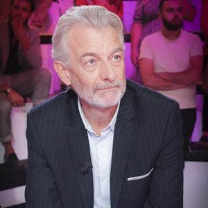 Exclusif - Gilles Verdez sur le plateau de l'émission Touche pas à mon poste (TPMP) diffusée en direct sur C8 le 10 octobre 2023. © Jack Tribeca / Bestimage