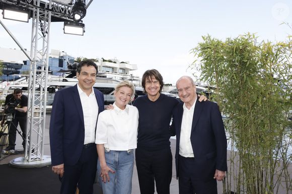 Vidéo : Anne-Elisabeth Lemoine durant la première de "C à vous" à Cannes  pour le Festival. France 5 - Purepeople