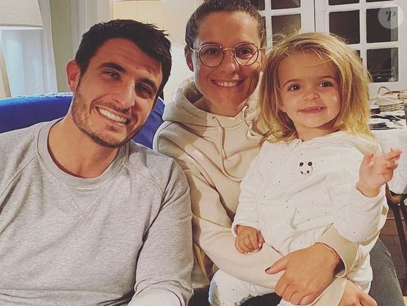 C'est ce qu'a déclaré l'ex de Denis et maman de Dréa ce lundi sur Instagram

Julie et Denis de "Pékin Express" avec leur fille Déa
