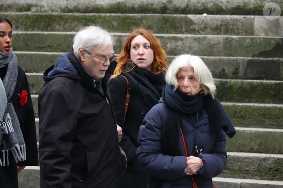 Sarah Stern arrive à la cérémonie d'enterrement de Catherine Laborde à l'église Saint-Roch à Paris, France, le 6 février 2025.  Photo par Jerome Domine/ABACAPRESS.COM