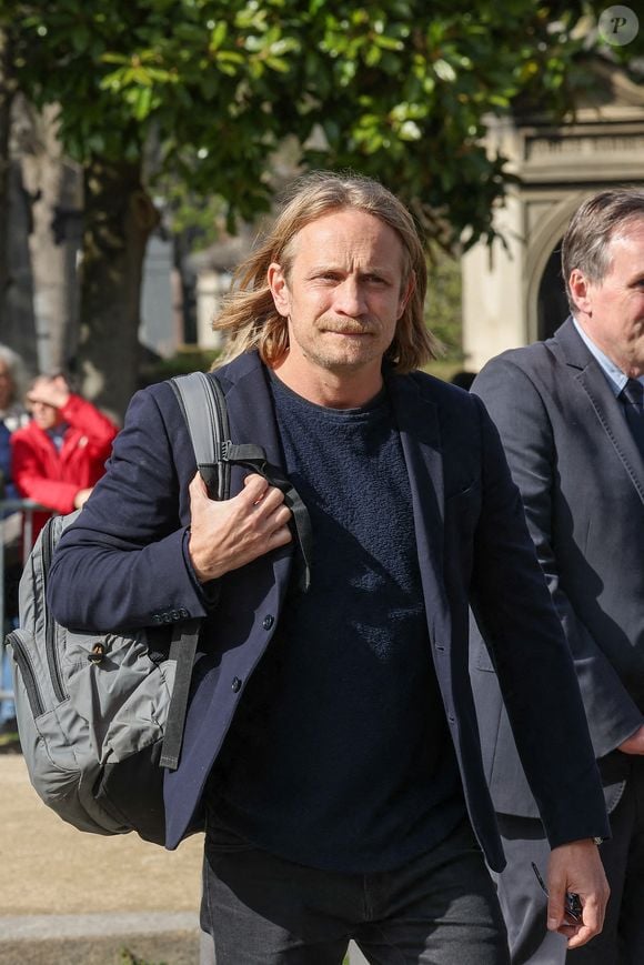 Jérémie Rénier et Natacha Régnier aux arrivées des obsèques d'Emilie Dequenne au cimetière Père Lachaise à Paris, France, le 26 mars 2025. © Cyril Moreau/Bestimage