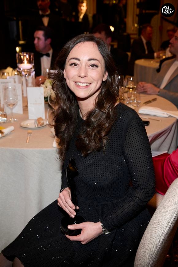 Elle rejoint une équipe composée notamment de Michel Sarran, Chiara Serpaggi, Danny Khezzar et Noëmie Honiat.

Nina Métayer (lauréate Catégorie Art culinaire) - Première édition des Trophées Madame – Le Grand Dîner dans le cadre prestigieux de l'hôtel Peninsula à Paris le 6 mars 2025.  © Cyril Moreau/Bestimage
