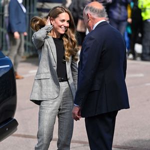 La Princesse de Galles, Kate Middleton, en visite à Marina Mill à Cuxton dans le Kent, une entreprise familiale britannique spécialisée dans la conception à la main et la sérigraphie de tissus d'ameublement, septembre 2025 @Backgrid UK/ Bestimage