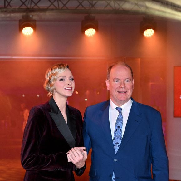 A rappeler que ce sont les architectes Alexandre Giraldi et Patrick Raymond qui ont eu l'honneur de prolonger l'édifice conçu à la fin des années 1990 par Fabrice Notari et Frédéric Genin.

Le prince Albert II de Monaco et la princesse Charlene ont célébré les 25 ans du Grimaldi Forum et inauguré l'extension de l'espace d'exposition accompagné par M. Pierre André Chiappori représentant le ministre d'Etat de la Principauté, M. Henri Fissore, le président du Grimaldi, et de Mme Sylvie Biancheri, la directrice générale, à Monaco le 16 janvier 2025. © Bruno Bebert/Bestimage