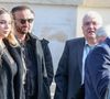 Les obsèques ont eu lieu ce 26 mars au crématorium du Père-Lachaise
Le veuf Michel Ferracci, Milla Savarese, la fille de la défunte, Daniel Dequenne, le père de la défunte à la sortie des obsèques d'Emilie Dequenne au cimetière Père Lachaise à Paris, France, le 26 mars 2025. © Cyril Moreau/Bestimage