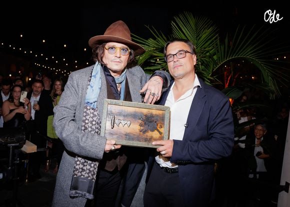 Johnny Depp au  The Gathering of Three Hearts event in Los Angeles. Photo par Backgrid USA / Bestimage
