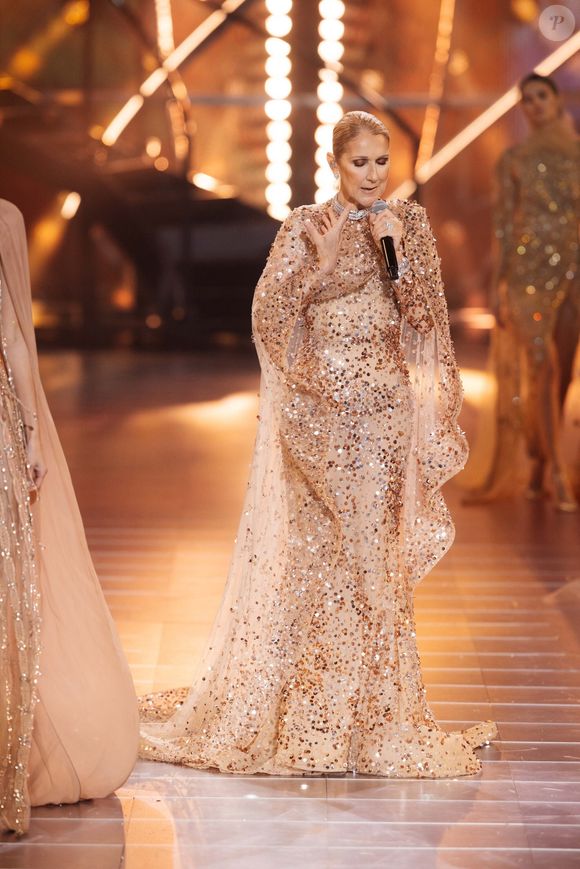 Concert de Celine Dion au défilé anniversaire Elie Saab "1001 Seasons of Elie Saab" à l'espace "The Venue" à Riyad, Arabie saoudite le 13 novembre 2024. © Tiziano Da Silva / Bestimage