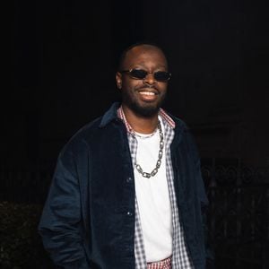 Le club de l'interprète de Reine promet des prestations exceptionnelles. 

Dadju aux arrivées du défilé Messika Collection Femme Prêt-à-Porter Printemps/Eté 2026 lors de la Fashion Week de Paris (PFW), au Musée des Arts décoratifs, à Paris, France, le 13 octobre 2025. Pierre Perusseau/Bestimage