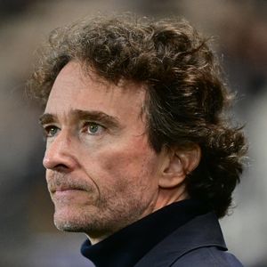 Antoine Arnault - Célébrités lors du match de Ligue 1 McDonald's entre le Paris FC contre Rennes (0-1) à Paris le 7 novembre 2025. © Christian Liewig/Bestimage