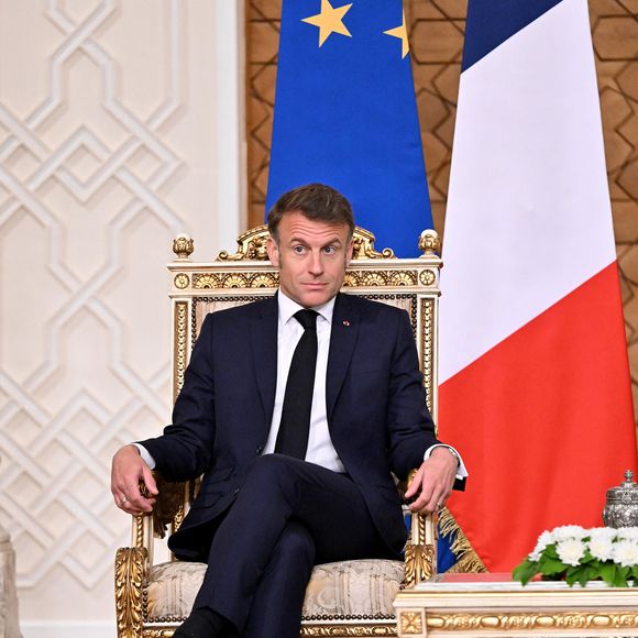 Le président égyptien Abdel Fattah al-Sisi et le président français Emmanuel Macron lors de la signature d'accords bilatéraux au palais présidentiel du Caire, le 7 avril 2025. Jeanne Accorsini/Pool/Bestimage