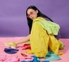 Choisir sa tenue matinale relève parfois du casse-tête mode pour de nombreux actifs.