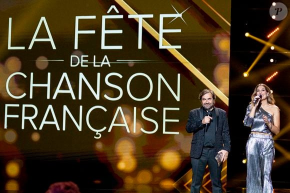 Exclusif - André Manoukian, Laury Thilleman - Enregistrement de l'émission "La fête de la chanson française" à Paris, présentée par L.Thilleman et A.Manoukian, et diffusée le 20 décembre sur France 3
© Pierre Perusseau / Bestimage