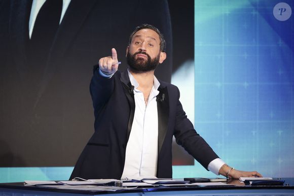 Exclusif - Cyril Hanouna, sur le plateau de l’émission « TPMP » présentée par C.Hanouna et diffusée en direct sur C8, Paris, France, le 11 février 2025. © Jack Tribeca / Bestimage