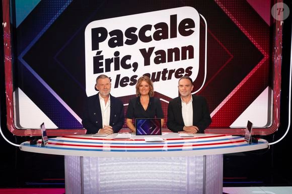 Exclusif - Eric Naulleau, Pascale de La Tour du Pin, Yann Moix sur le plateau de l’émission « Pascale, Eric, Yann et les autres » présentée par P. de la Tour du Pin et diffusée en direct sur C8, Paris, France, le 03 septembre 2024. © Jack Tribeca / Bestimage