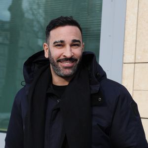 Exclusif - Adil Rami à la sortie des studios de RTL à Neuilly-sur-Seine, France, le 10 janvier 2025. © Bestimage