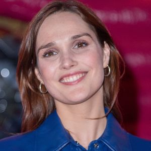 Camille Lou assiste à la première de Notre Tout Petit Petit Mariage au cinéma UGC Cine Cite Bercy à Paris, France, le 25 avril 2023. Photo par Aurore Marechal/ABACAPRESS.COM