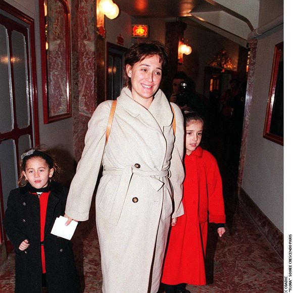 Daniela Lumbroso et ses deux filles Lola et Flora en 1990 lors de la soirée Crescendo © Coadic Guirec Bestimage