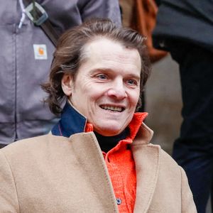 Bénabar (Bruno Nicolini) à la sortie des obsèques de Jean-Luc Petitrenaud en l'église Saint-Pierre-du-Gros-Caillou à Paris, France, le 17 janvier 2025. © Christophe Clovis/Bestimage