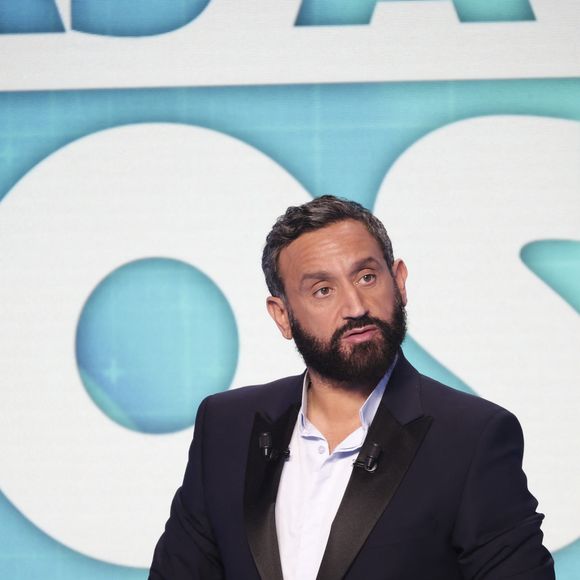Exclusif - Cyril Hanouna, sur le plateau de l’émission « TPMP » présentée par C.Hanouna et diffusée en direct sur C8, Paris, France, le 11 février 2025. © Jack Tribeca / Bestimage