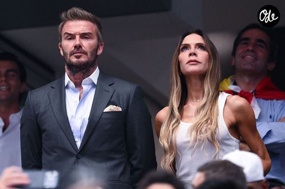 Il ne manquait que Victoria Beckham, actuellement à la Coupe du monde de foot aux USA

Le 14 juillet 2026, David Beckham-Victoria Beckham pour le match France vs Espagne - 1/2 finale Coupe du monde 2026. Photo : Image Sport/Psnewz/Bestimage
