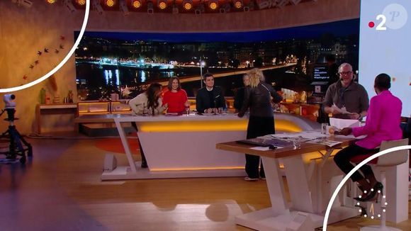 Damien Thévenot présente "Télématin" avec Johanna  Ghiglia en l'absence de Maya Lauqué.