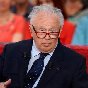 D'après son LinkedIn, elle évolue aujourd'hui en tant qu'autrice indépendante. 

Philippe Bouvard - Enregistrement de l'émission "Vivement Dimanche" à Paris le 02 Juin 2015 et qui sera diffusée le 28 juin 2015. Invité principal David Pujadas