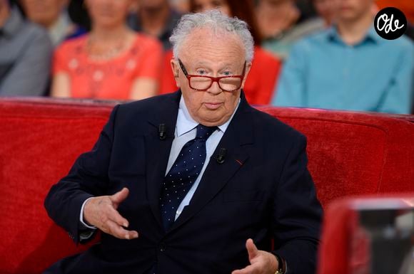 D'après son LinkedIn, elle évolue aujourd'hui en tant qu'autrice indépendante. 

Philippe Bouvard - Enregistrement de l'émission "Vivement Dimanche" à Paris le 02 Juin 2015 et qui sera diffusée le 28 juin 2015. Invité principal David Pujadas