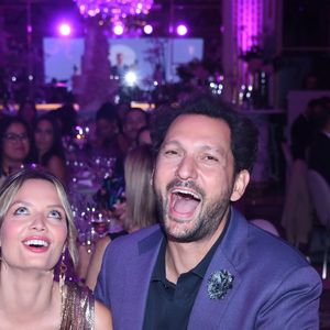 Gennifer Demey a eu la chance de se marier à l'un de ses meilleurs amis.

Soirée de gala du 10ème anniversaire de l’association "Les Bonnes Fées" à l’Hôtel The Peninsula Paris le 8 octobre 2025. © Rachid Bellak/Bestimage