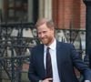 Tout irait même très bien entre les deux selon une source à People 
Le prince Harry, duc de Sussex à l'issue du 2ème jour de son appel de la décision de la Haute Cour à propos de son droit à des gardes du corps armés payés par le contribuable, le 9 avril 2025. Zuma Press / Bestimage
