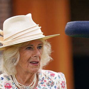 La reine Camilla, marraine de l'hippodrome de York, assiste à la deuxième journée du festival Ebor à l'hippodrome de York.  21 août 2025. Photo by Ian Forsyth/PA Wire/ABACAPRESS.COM