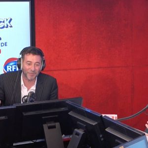 Patrick Bruel et Bernard Montiel dans l'émission "1 heure avec..." diffusée sur RFM ce samedi 8 mars 2025 (Capture d'écran).