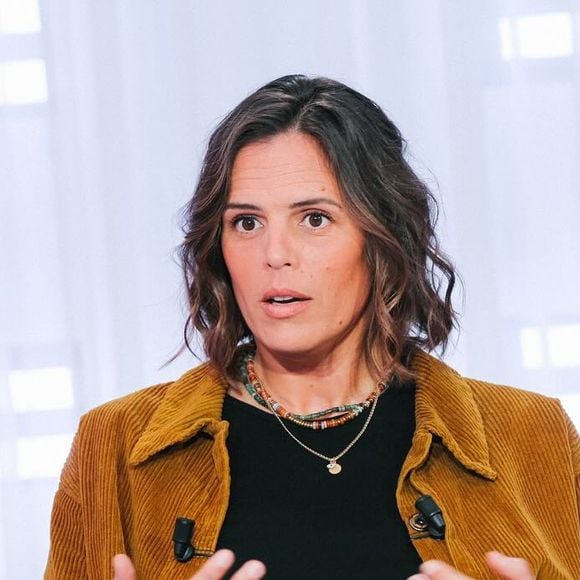 Laure Manaudou dans l'émission "Clique" présentée par Mouloud Achour et diffusée le 13 janvier 2025 sur Canal Plus