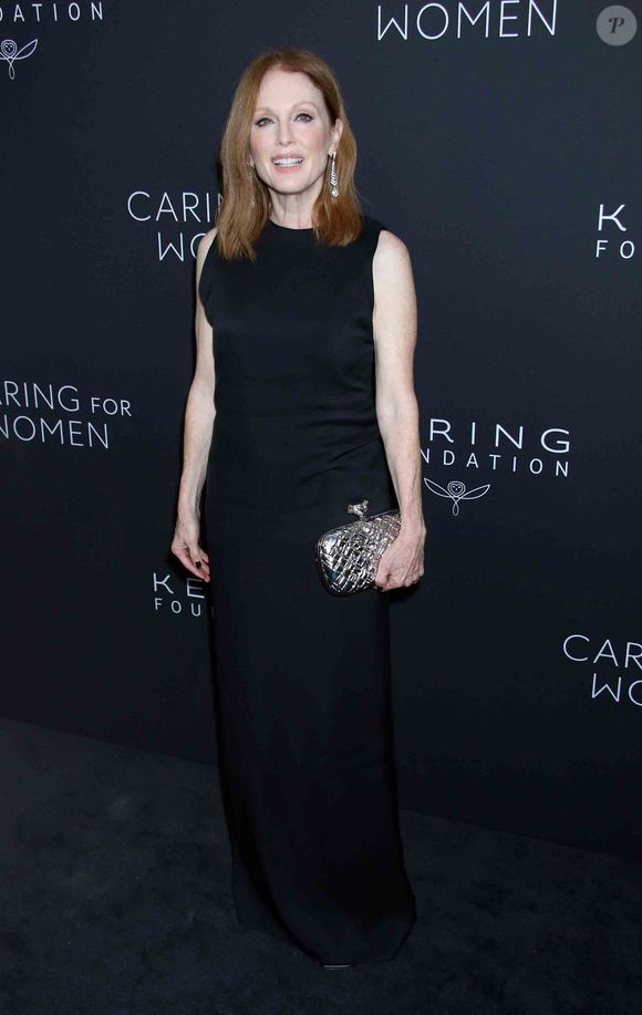 Julianne Moore au dîner Caring for Women de la Fondation Kering le 11 septembre 2025, New York © PPS/Bestimage