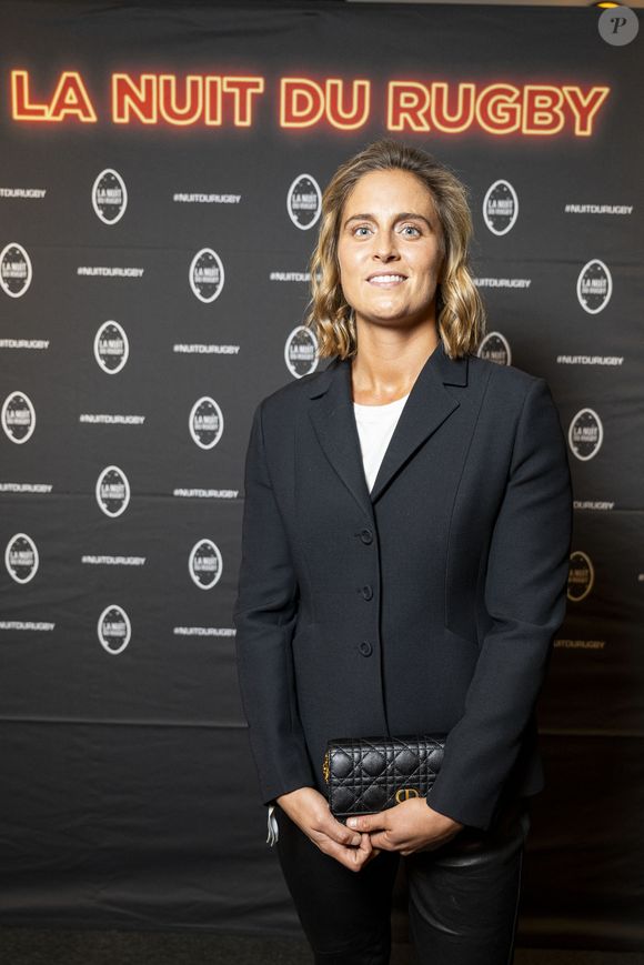 Pauline Déroulède - Soirée de la 19ème édition de la Nuit du Rugby à l'Olympia, Paris le 20 novembre 2023.La Nuit du rugby est une cérémonie organisée chaque année depuis 2004 sous l'égide de la Ligue nationale de rugby en collaboration avec Provale et TECH XV, pour récompenser les acteurs du rugby professionnel français qui se sont distingués lors des championnats de France de rugby Top 14 et Pro D2.  © Pierre Perusseau/Bestimage